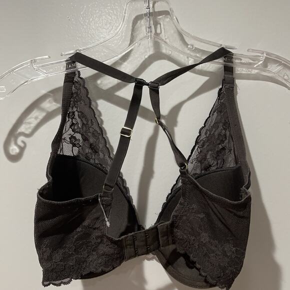 Natori Gray Color Cross back Lace Trimmed Bra - Picture 4 of 8